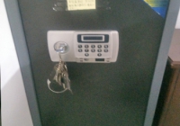 佛山家寶宝保险柜开锁换锁-家寶宝保险箱修改密码-保密柜维修