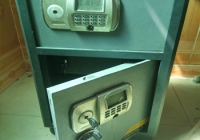 佛山大管家保险柜开锁换锁-大管家保险箱修改密码-保密柜维修